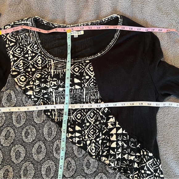 Adore XXL Black Gray Asymmetrical Hem Geometric Boho Tunic Top Long Sleeve - Picture 5 of 8